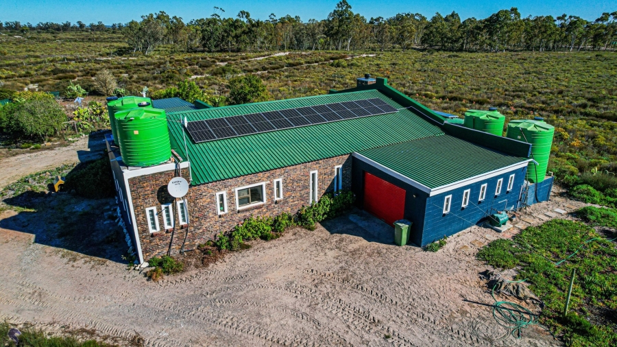 Commercial Property for Sale in Hartebeesfontein Western Cape